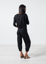 Charger l'image dans la galerie, Boat Neck Top in Black