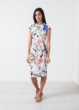 Charger l'image dans la galerie, Dream Dress in Painted Floral