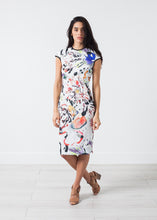 Charger l'image dans la galerie, Dream Dress in Painted Floral
