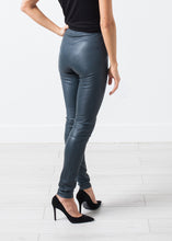 Charger l'image dans la galerie, Elenaso Leather Trouser in Cool Grey