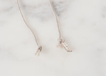 Charger l'image dans la galerie, Bracelet 85 in Grey Silk/Silver