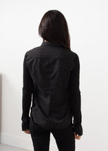 Load image into Gallery viewer, Soft Sleeve Button Up