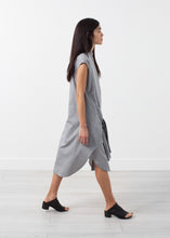Charger l'image dans la galerie, Embraced Tunic