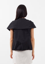 Load image into Gallery viewer, Sleeveless Cape Jacket