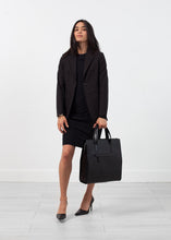 Charger l'image dans la galerie, Double Pocket Blazer in Black