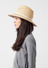 Charger l'image dans la galerie, Wrapped Up Hat in Straw/White