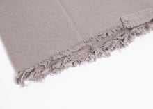 Charger l'image dans la galerie, Simple Scarf in Grey