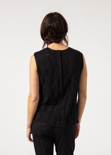 Charger l&#39;image dans la galerie, Zip Back Circle Blouse in Black
