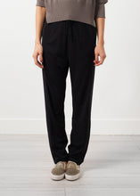Charger l&#39;image dans la galerie, Alia Knit Trouser
