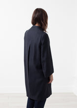 Charger l&#39;image dans la galerie, Woven Pleat Back Coat
