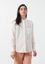 Charger l&#39;image dans la galerie, Classic Button Down
