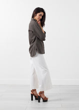 Charger l&#39;image dans la galerie, Woven Shirt
