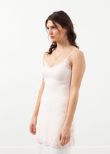Charger l&#39;image dans la galerie, Delicious Lace Slip
