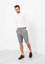 Charger l&#39;image dans la galerie, Check Shorts
