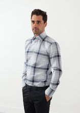 Charger l&#39;image dans la galerie, Chaleb Shirt
