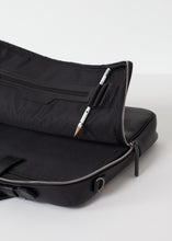 Charger l&#39;image dans la galerie, Classic Doc Bag
