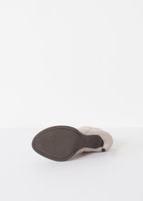 Charger l&#39;image dans la galerie, Camoscio Zip Heel
