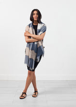 Charger l&#39;image dans la galerie, Desna Dress
