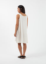 Charger l&#39;image dans la galerie, Bell Dress
