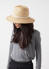 Charger l&#39;image dans la galerie, Wrapped Up Hat in Straw/White
