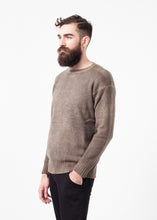 Charger l&#39;image dans la galerie, Knitted Cashmere Pullover
