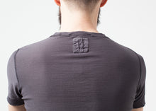 Charger l&#39;image dans la galerie, Yank Crewneck Tee
